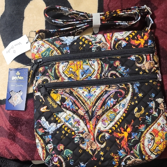 Vera Bradley Handbags - Vera Bradley Colorful Patterned Crossbody Bag